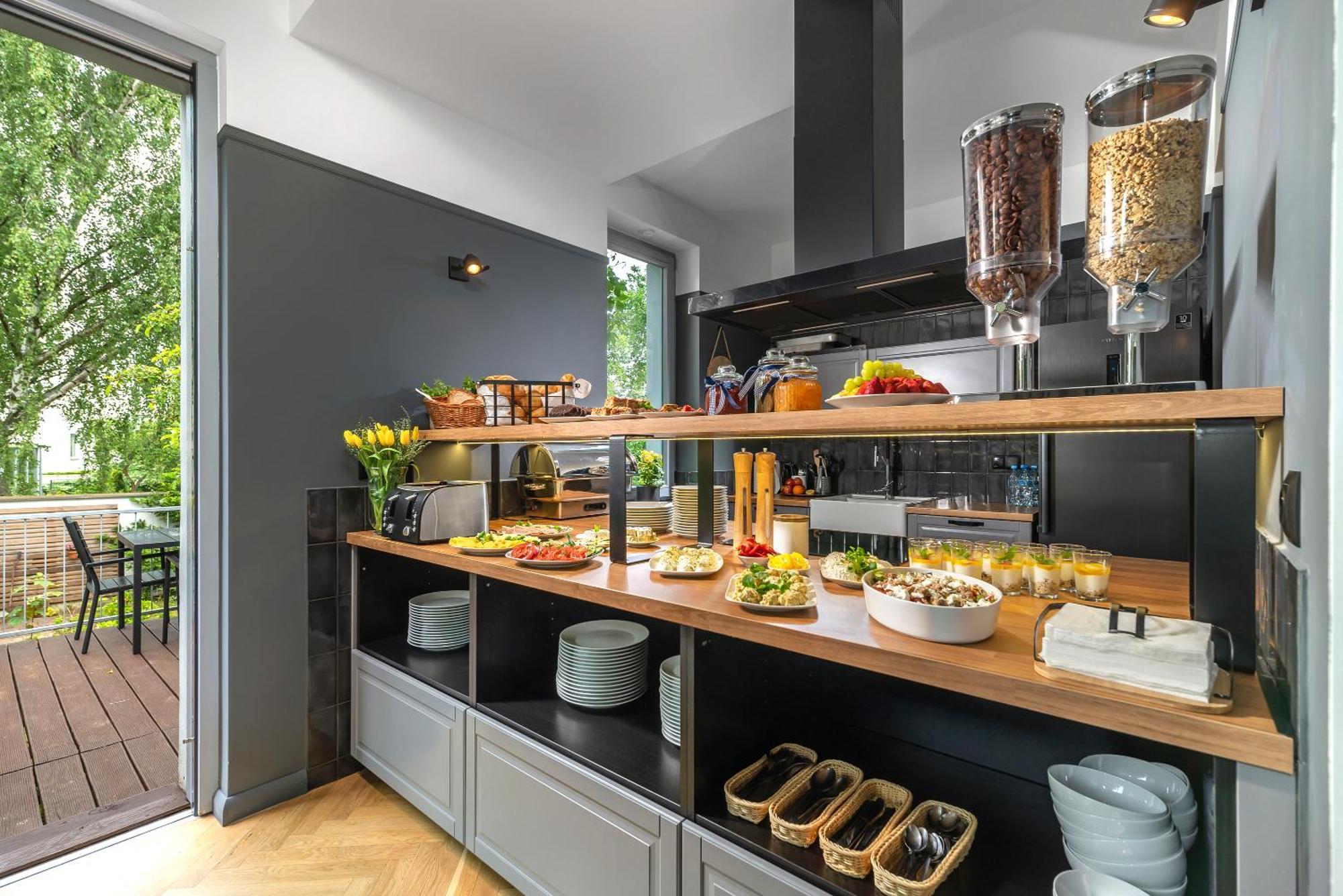 Grand Tulipan Bed and Breakfast Gdynia Exteriör bild